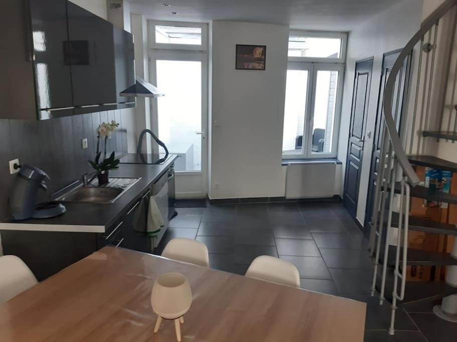 Petite Maison De L'Ancien Rivage Boulogne-sur-Mer Bagian luar foto